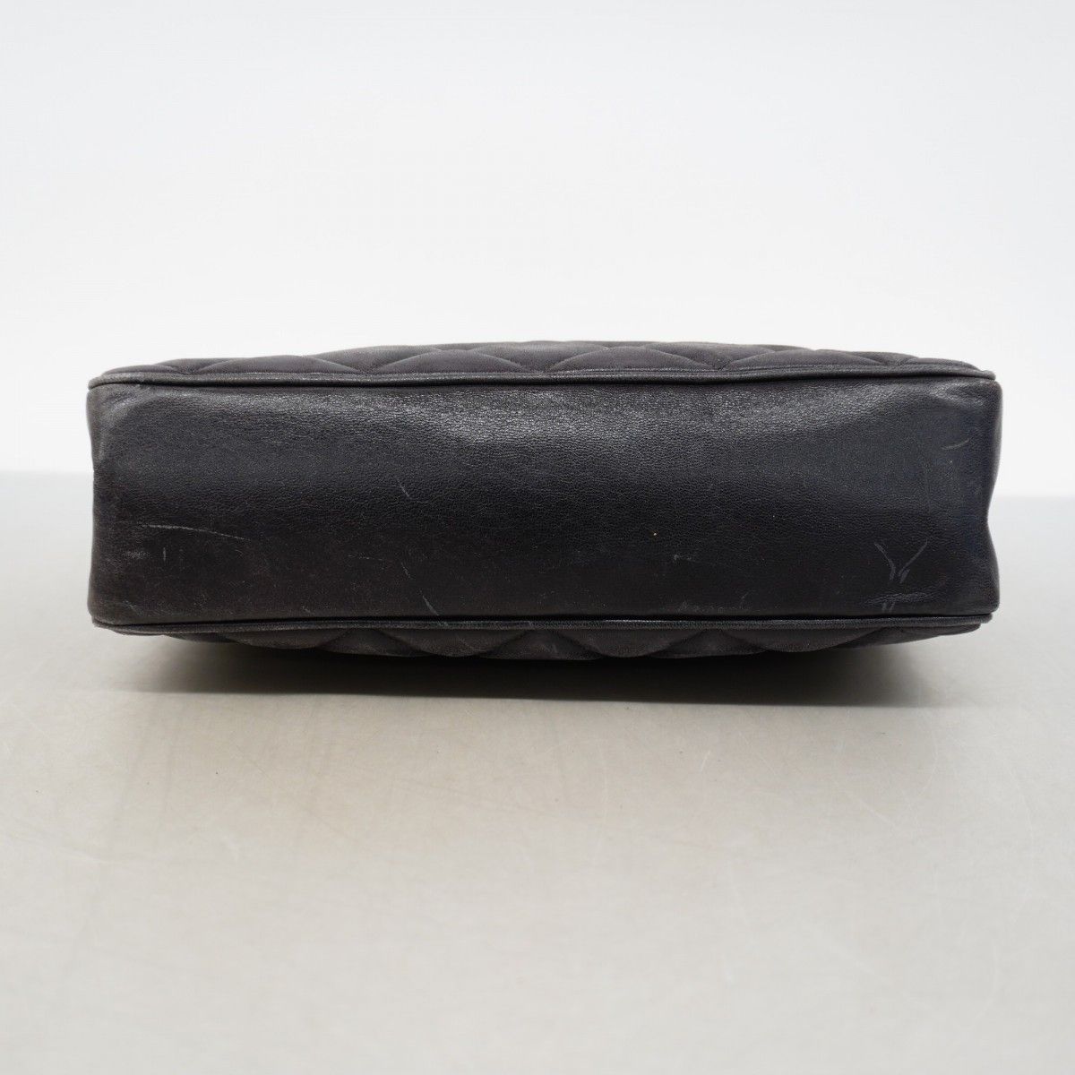 Chanel Handbag Quilted Jumbo CC Logo Lambskin Black Gold — view 3