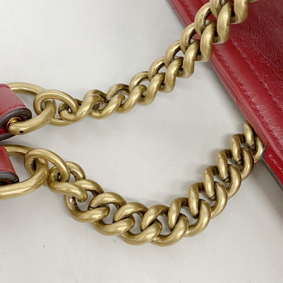 Gucci Chain Tote GG Marmont Leather Red Gold — view 8