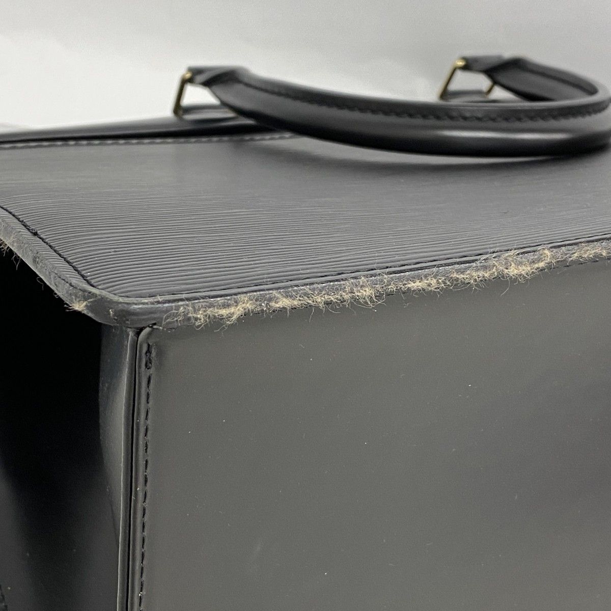 Louis Vuitton Handbag Epi Riviera Noir — view 6