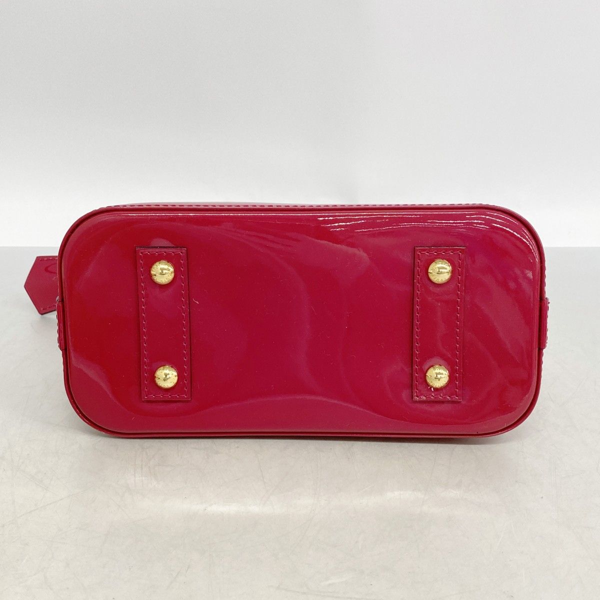 Louis Vuitton Handbag Vernis Alma BB Rose Indien 2-Way — view 3