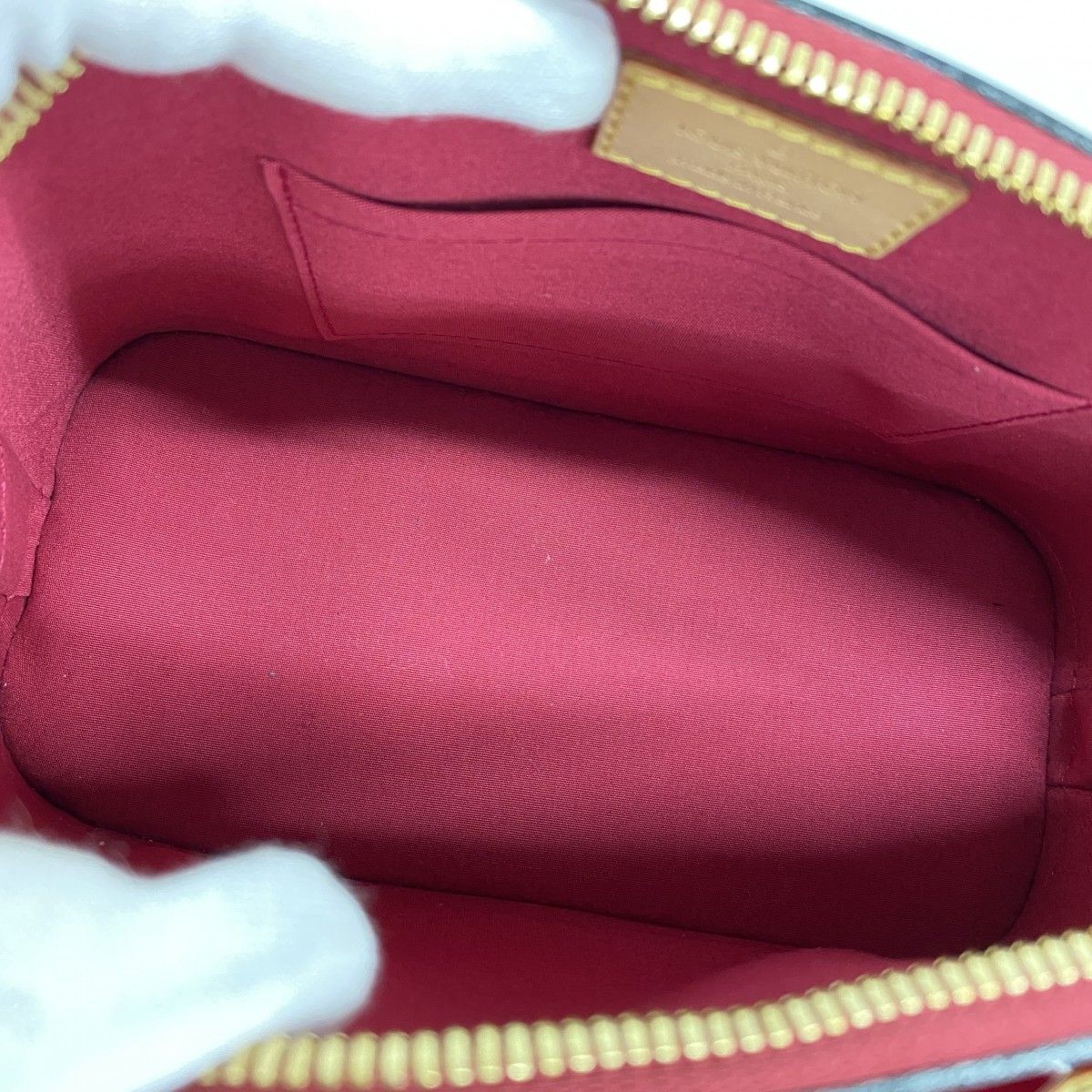Louis Vuitton Handbag Vernis Alma BB Rose Indien 2-Way — view 4