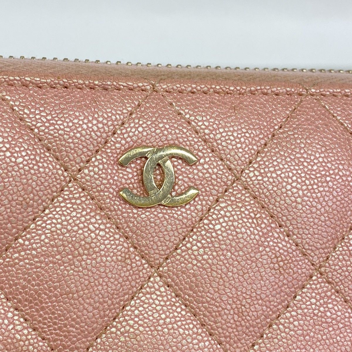 Chanel Wallet Quilted Caviar Leather Pink Champagne Gold — view 8