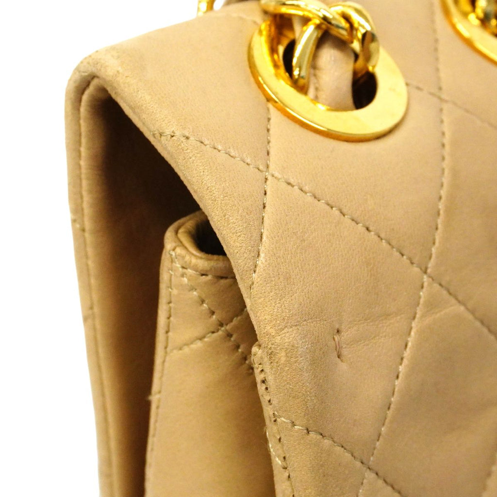 Chanel Shoulder Bag Deca Quilted Lambskin Beige Gold — view 7