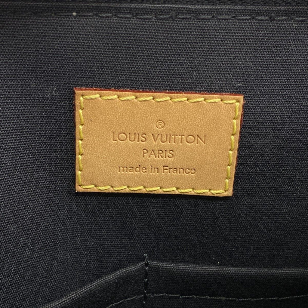Louis Vuitton Handbag Vernis Collection Alma PM White — view 5