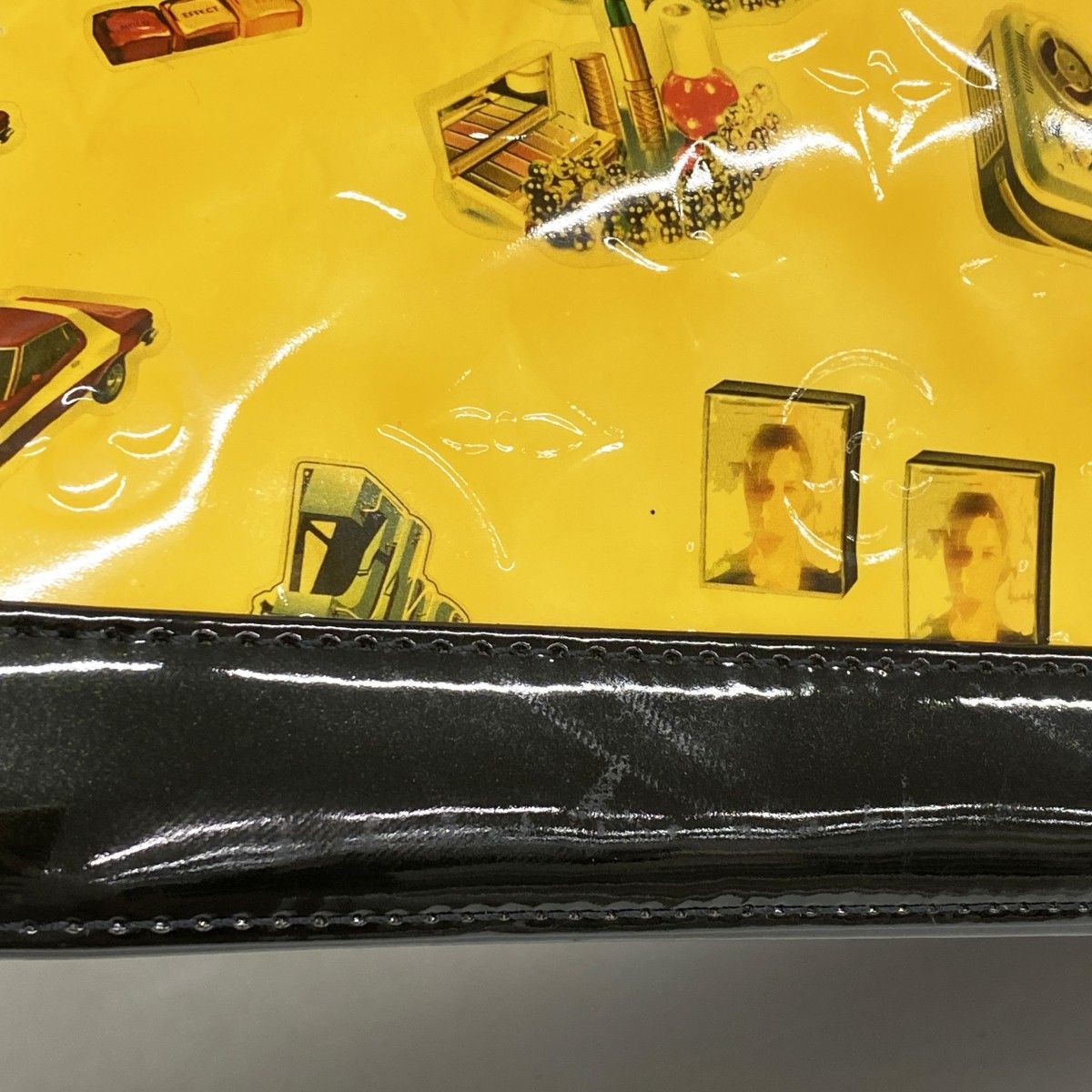Louis Vuitton Handbag Vernis Collection Alma PM White — view 6