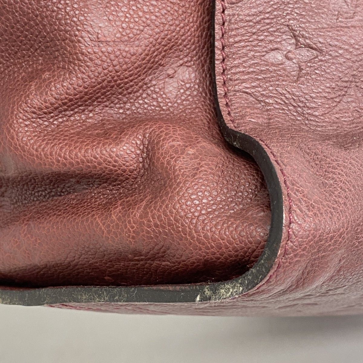 Louis Vuitton Tote Monogram Empreinte Lumineers PM Aurore — view 6