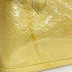 Louis Vuitton Handbag Vernis Alma PM Blanc Corail — view 6