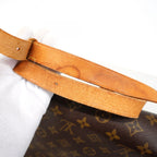 Louis Vuitton Shoulder Bag Monogram Cartouchiere GM Brown — view 9
