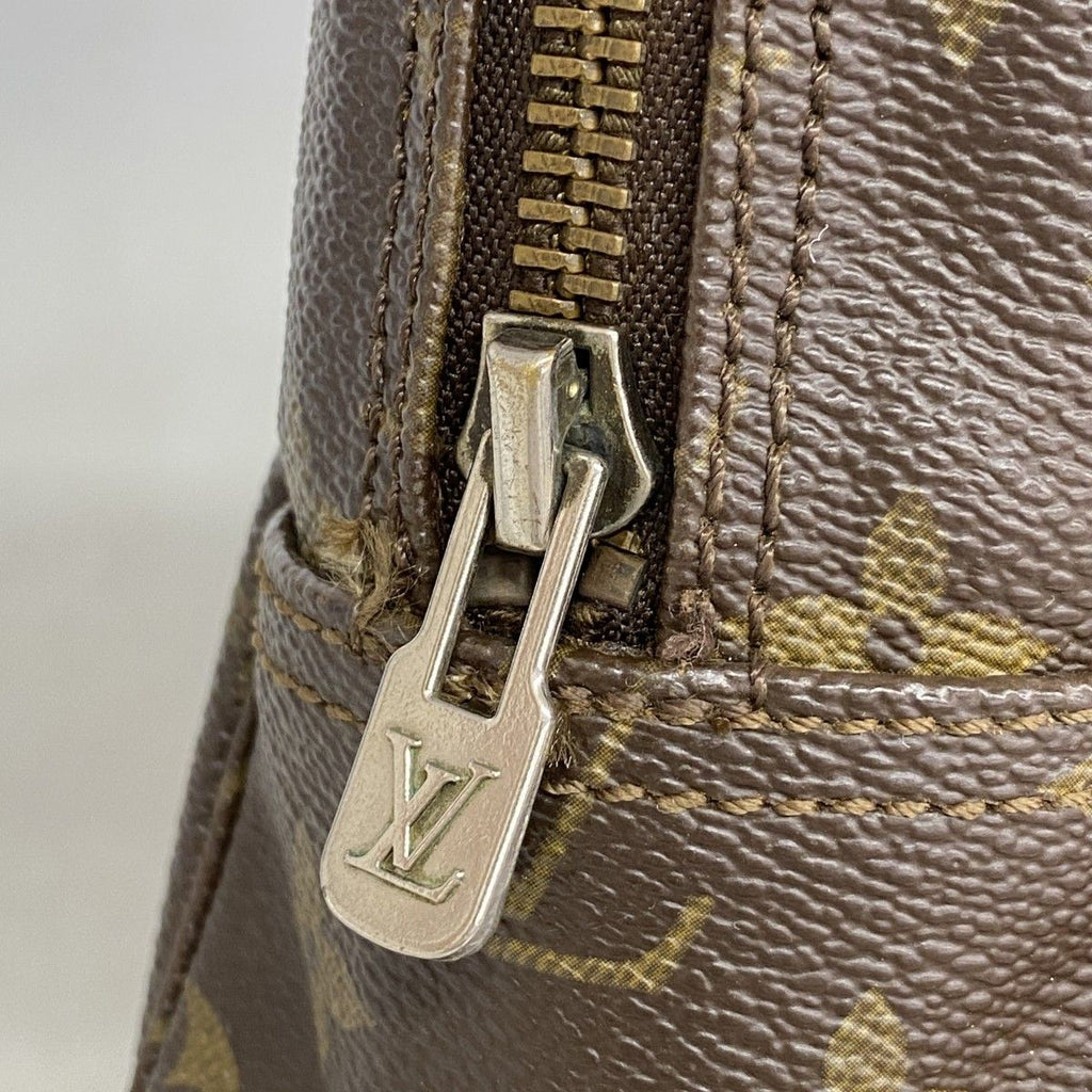 Louis Vuitton Pouch Monogram Trousse Toilet 28 Brown — view 7