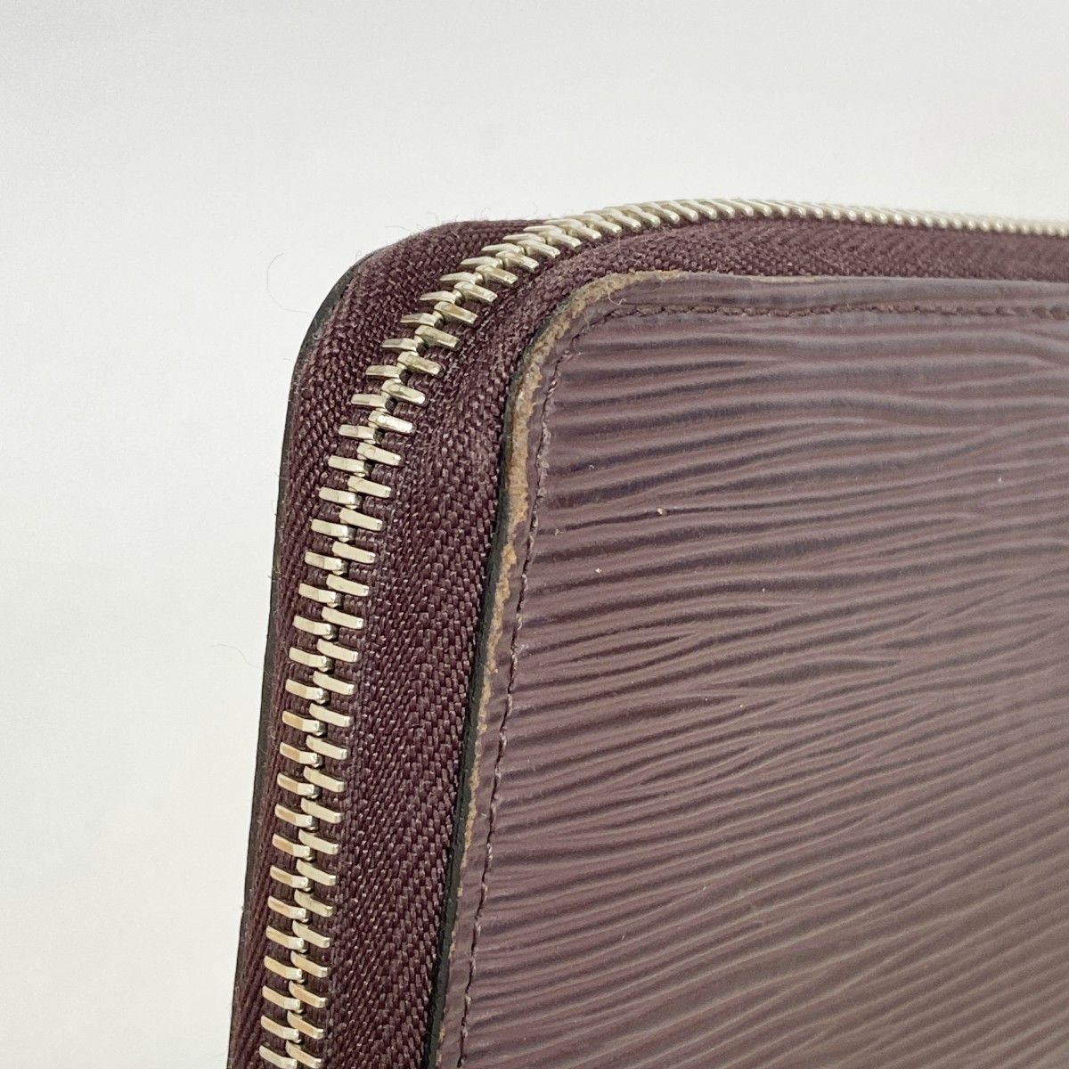 Louis Vuitton Wallet Epi Zippy Ketsch — view 5