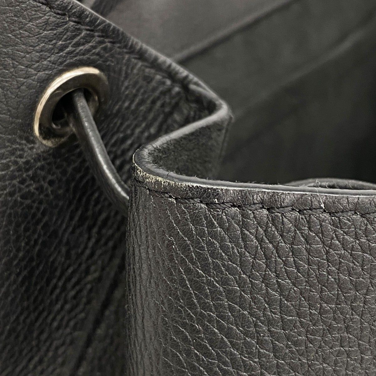 Louis Vuitton Backpack Lockme Noir — view 7