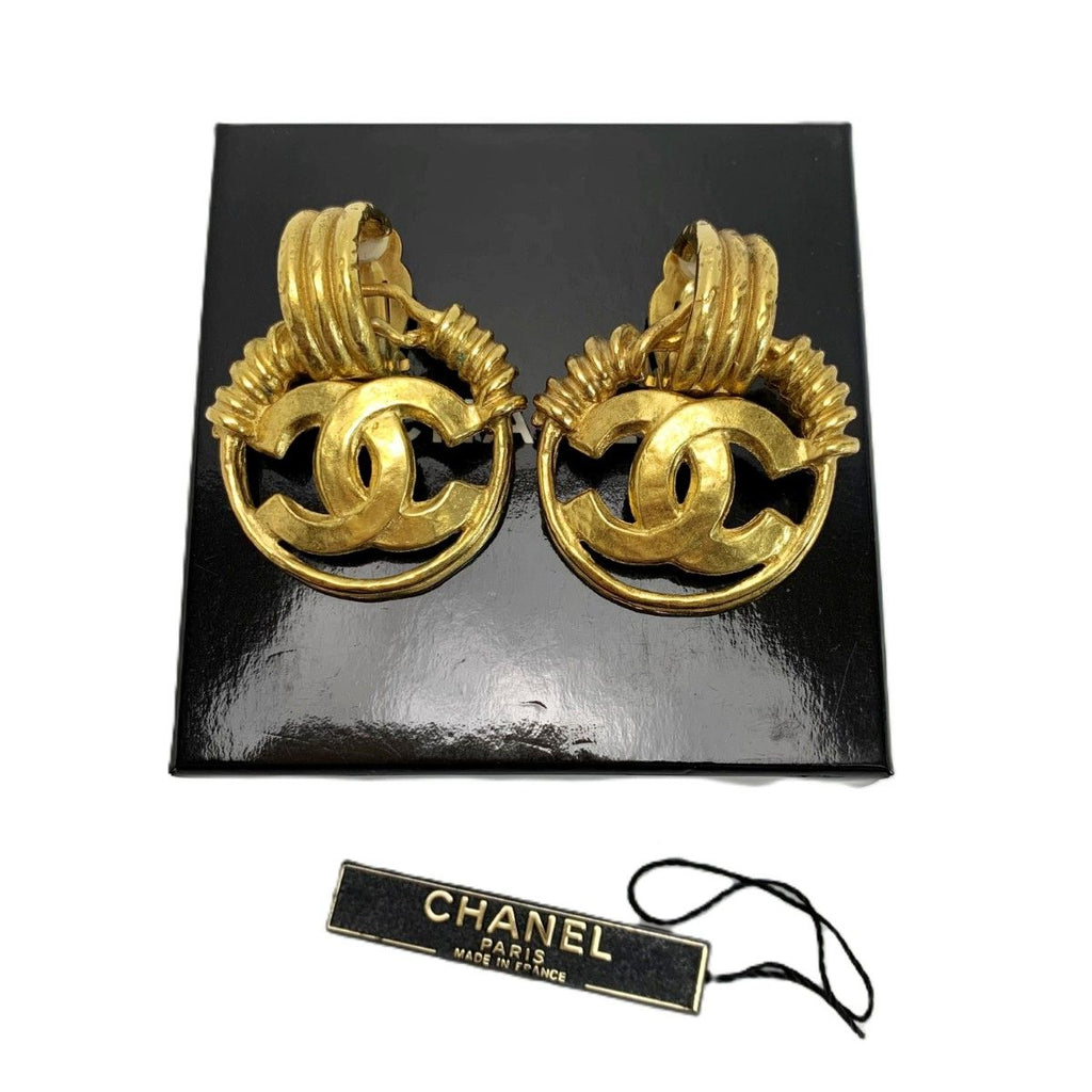 Chanel CC Logo Earrings Gold Vintage