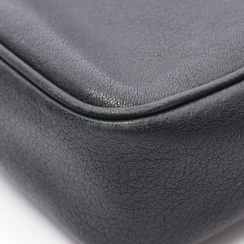 Saint Laurent Paris Shoulder Bag Lou Monogram Black Leather — view 7