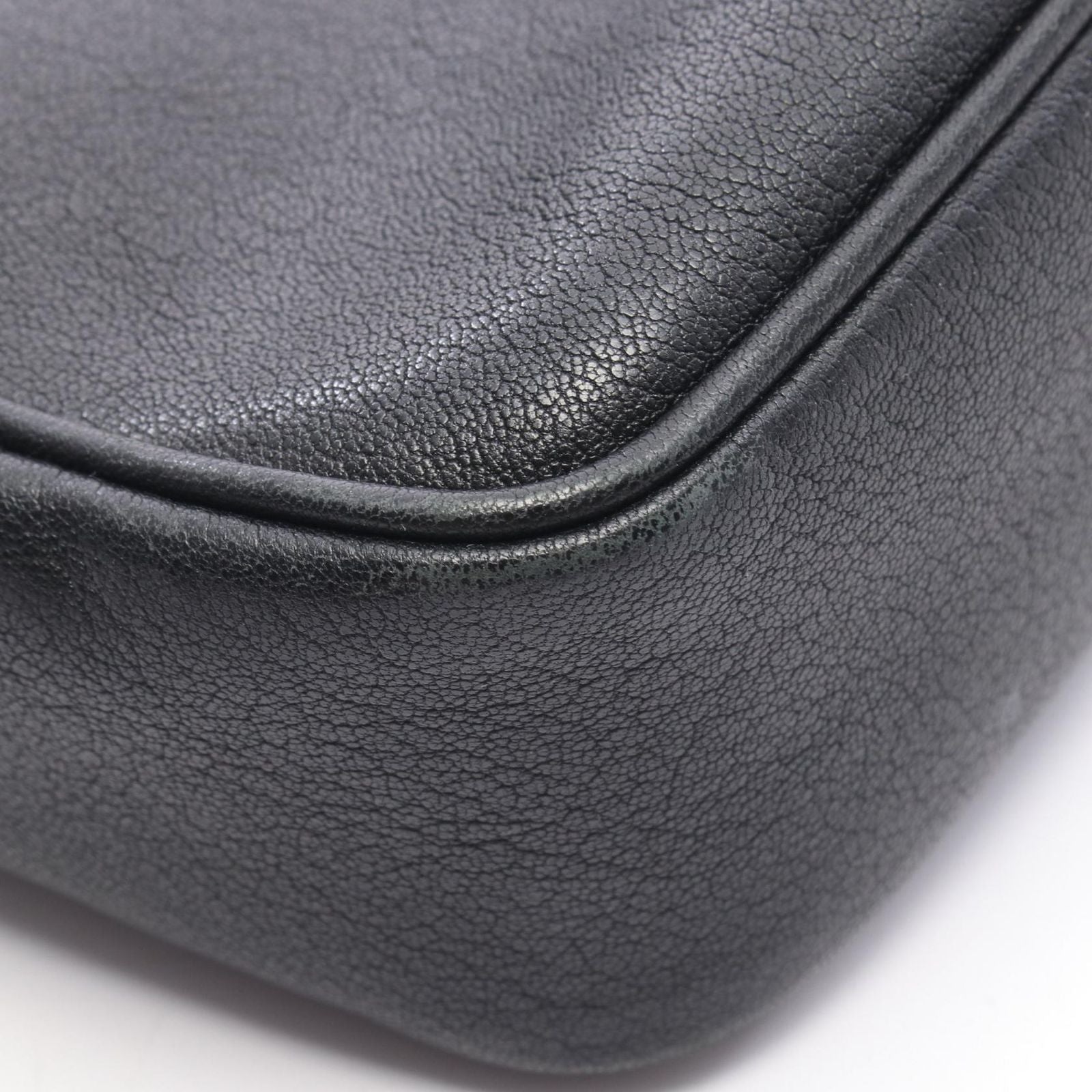 Saint Laurent Paris Shoulder Bag Lou Monogram Black Leather — view 6