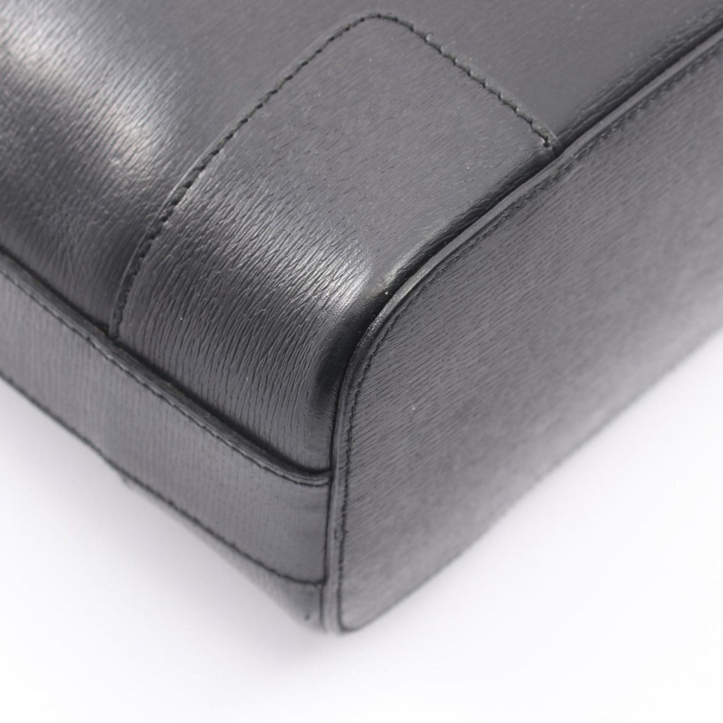 Gucci Shoulder Bag 001 Black Leather — view 5