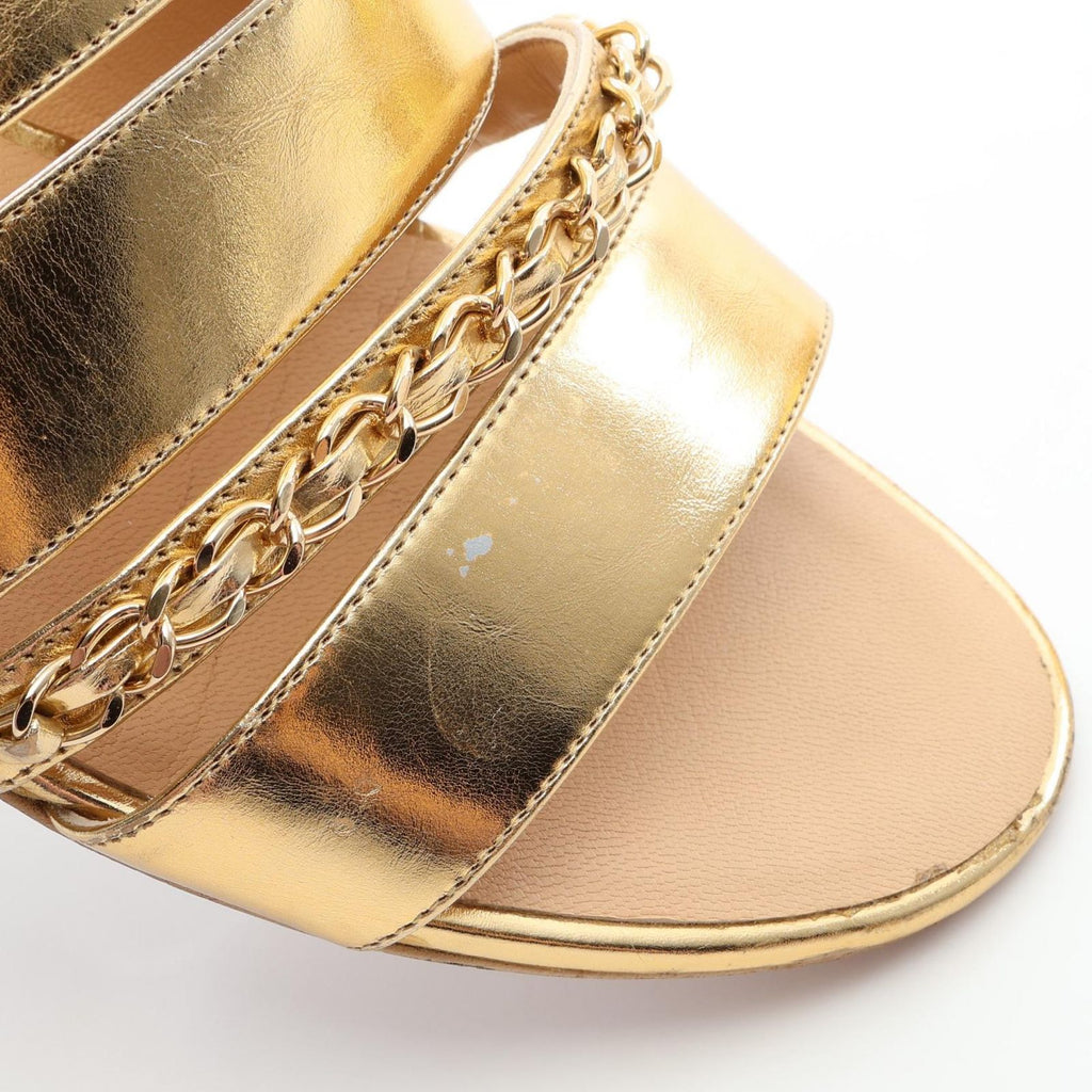 Chanel Sandals CC Logo Chain Gold Leather — view 9