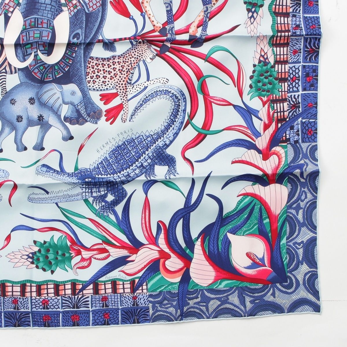Hermes Carre 90 la Marche du Zambeze on the Zambezi Silk Scarf Blue — view 5
