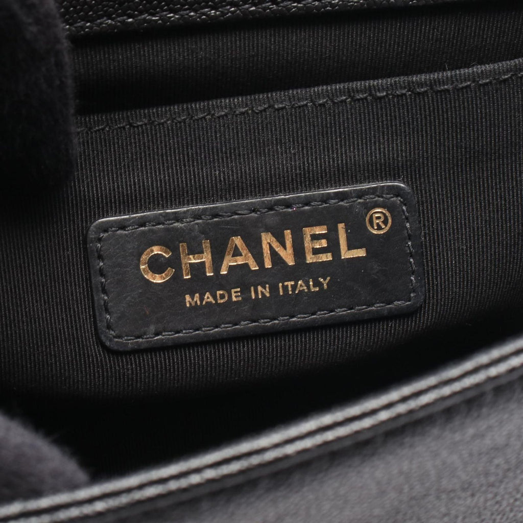 Chanel Shoulder Bag Boy Small Blanc Stitch Black Calf Boy Chain — view 4