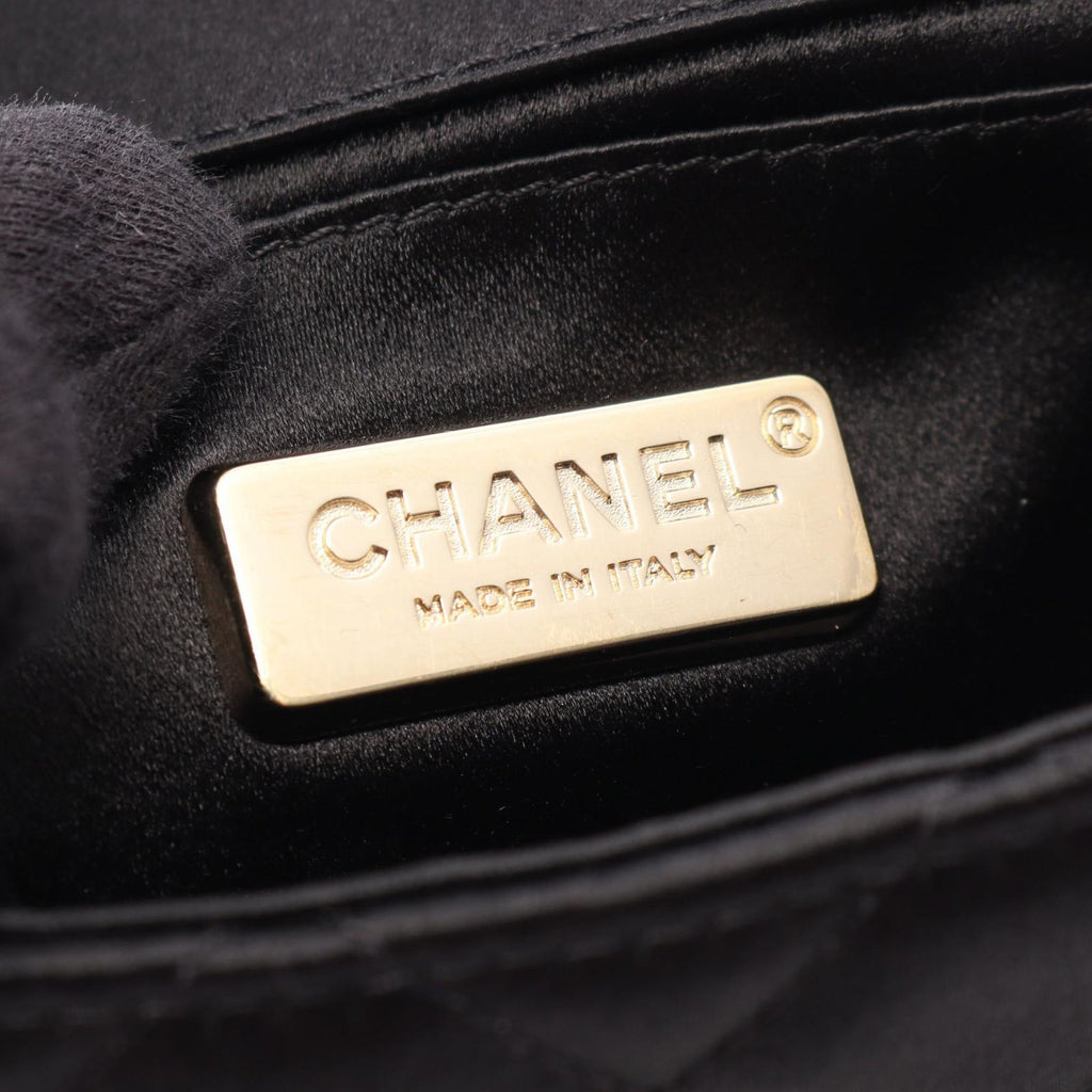 Chanel Shoulder Bag Mini Quilted Black Fabric Chain — view 4