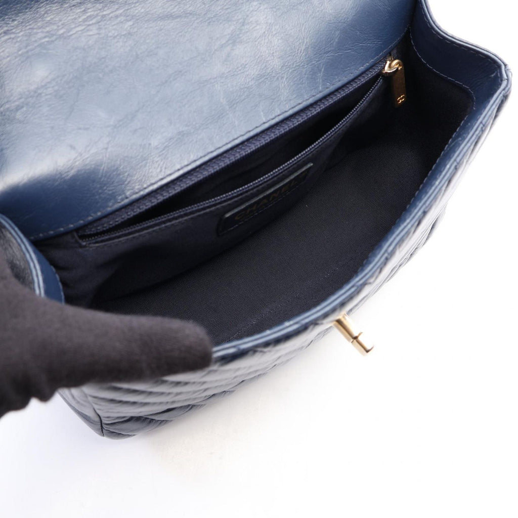 Chanel Shoulder Bag Blanc Stitch Top Handle 2-Way Navy Leather Flap — view 3