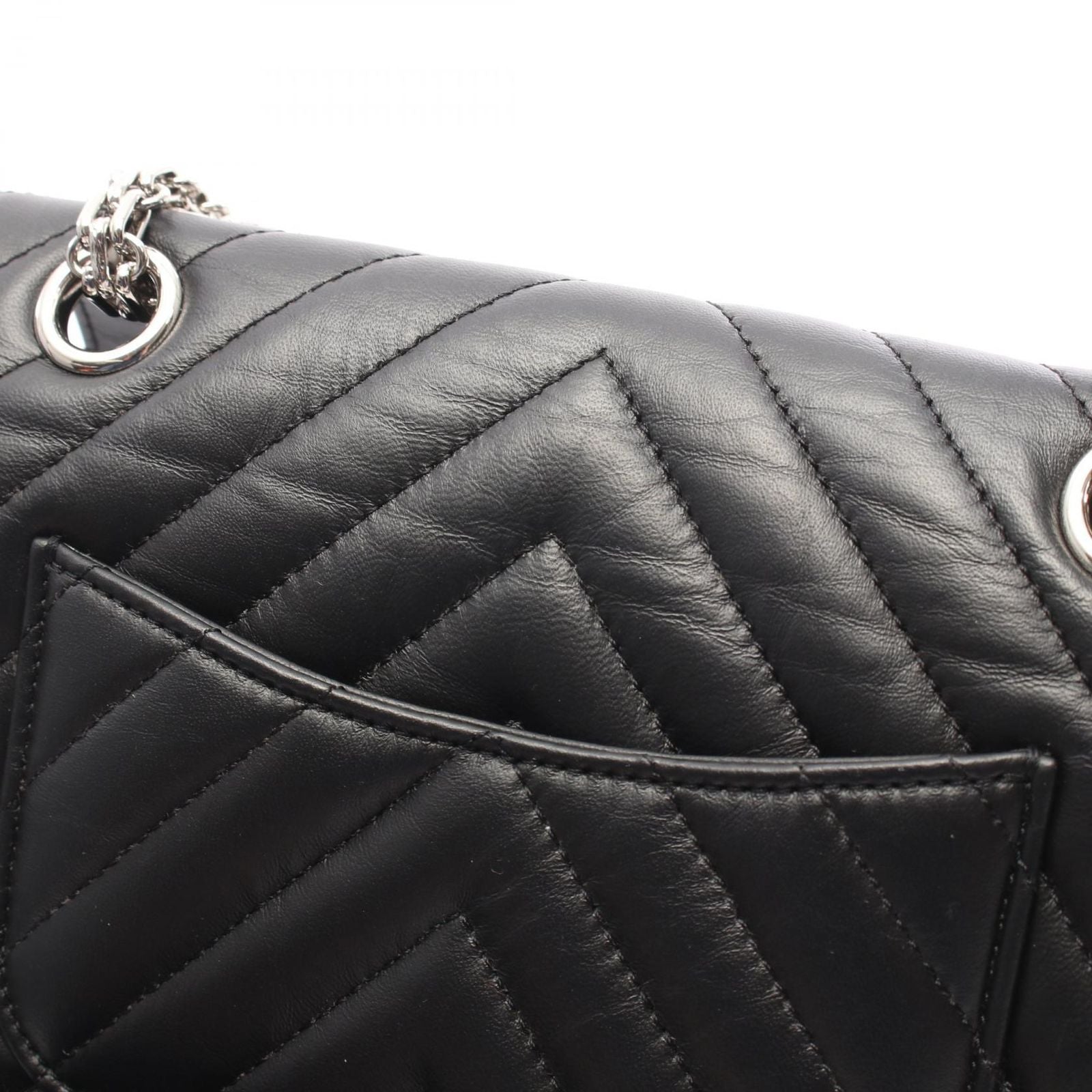 Chanel Shoulder Bag 2.55 Stitch Chain — view 8