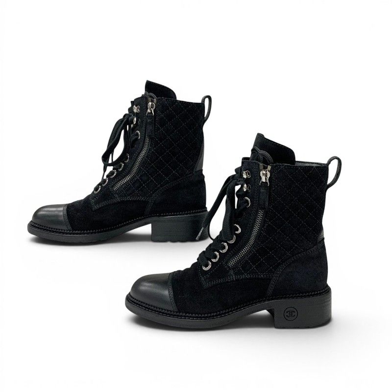 Chanel Boots Short Shoes Suede Leather Black Silver CC Logo Quilted Double — view 3