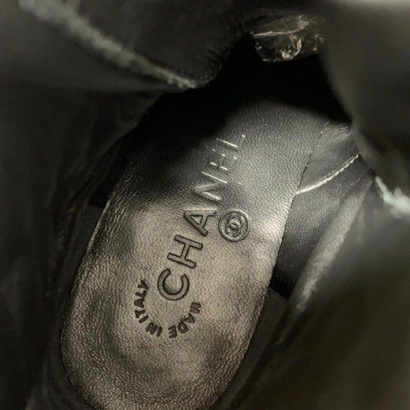 Chanel Boots Short Shoes Suede Leather Black Silver CC Logo Quilted Double — view 7