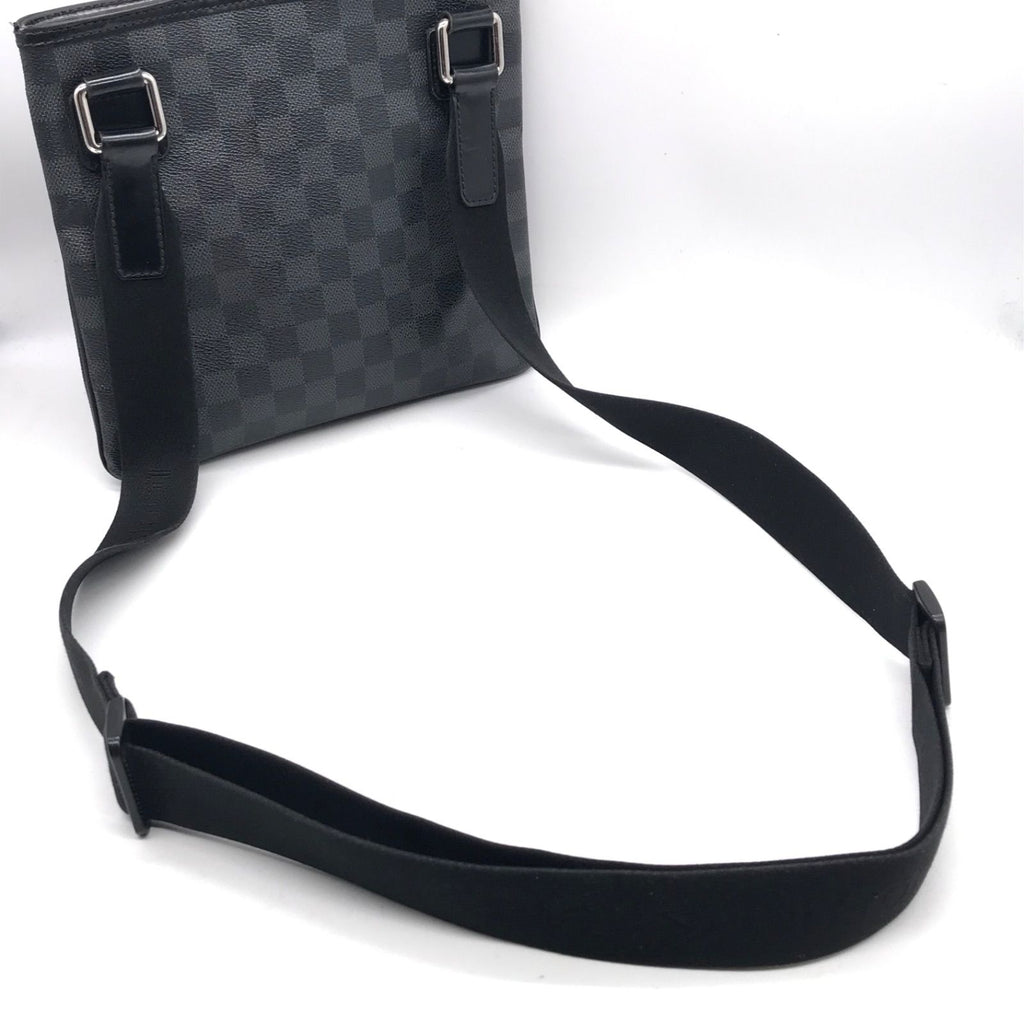 Louis Vuitton Damier Graphite Thomas Shoulder Bag Price Negotiation Welcome — view 7