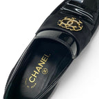 Chanel Loafers Leather Shoes Patent Black Gold Flat CC Logo Rhinestone — view 6