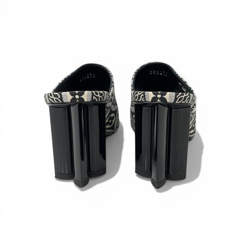 Louis Vuitton Silhouette Line Sandals Shoes Jacquard Fabric Black White Mules — view 5