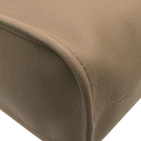 Louis Vuitton Neverfull Inside — view 5