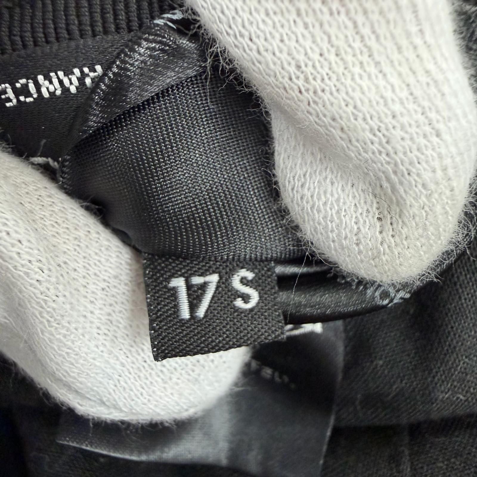 Chanel Cotton CC Logo Lamesh Cap Hat Black Blue — view 9