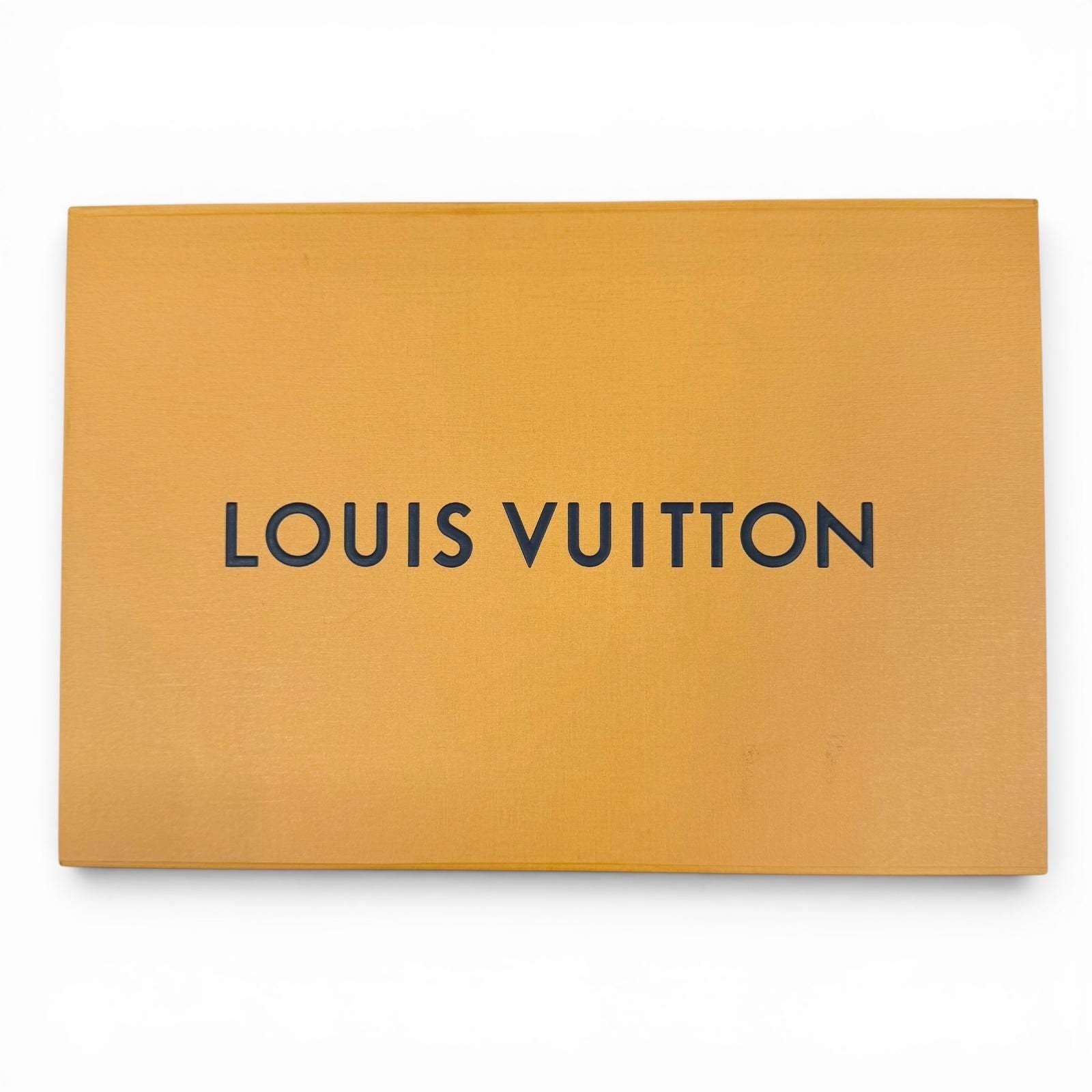 Louis Vuitton Scarf Reykjavik Cashmere 100% Echarpe Monogram Fringe Black — view 8