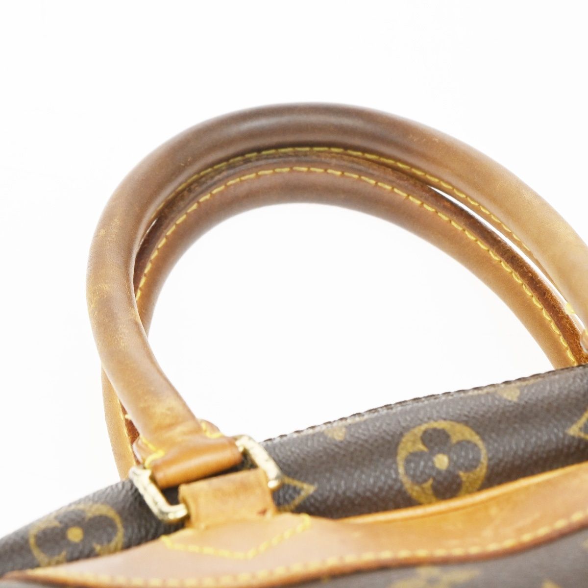 Louis Vuitton Danube Handbag Monogram Leather — view 9
