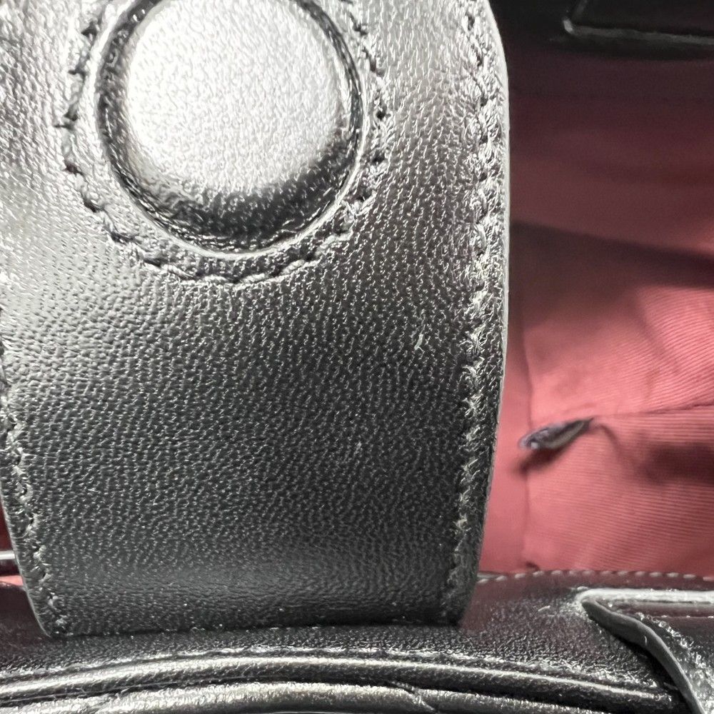 Gucci 2-Way GG Marmont Quilted Shoulder Bag Crossbody Leather Black Gold — view 7