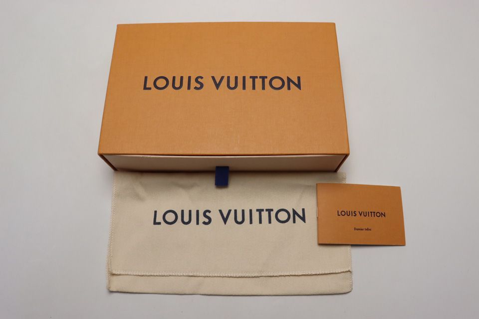Louis Vuitton Damier Infini Zippy Vertical Leather Zip Around Wallet — view 7