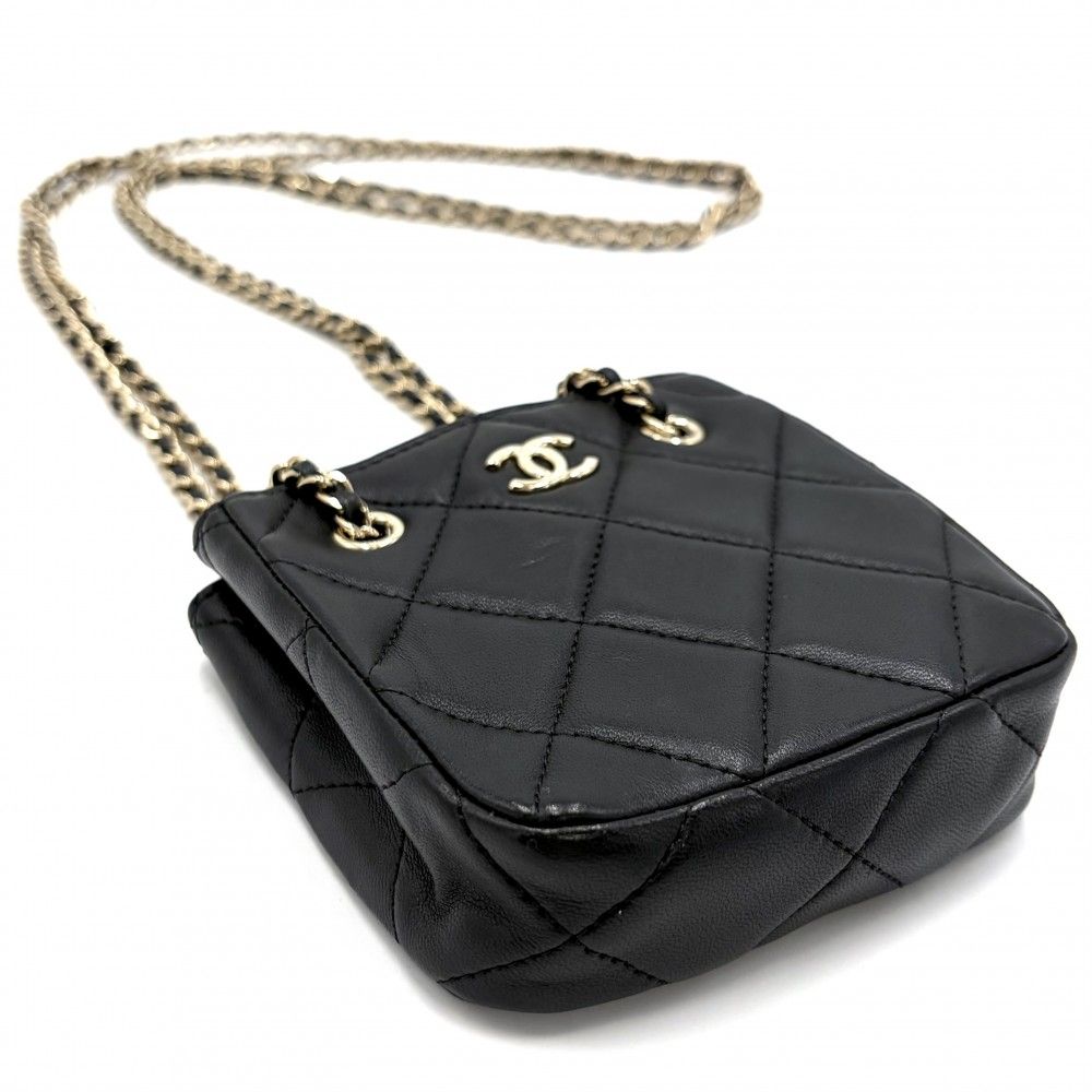 Chanel Shoulder Bag Mini Pochette CC Logo Crossbody Quilted Leather Black Gold — view 3