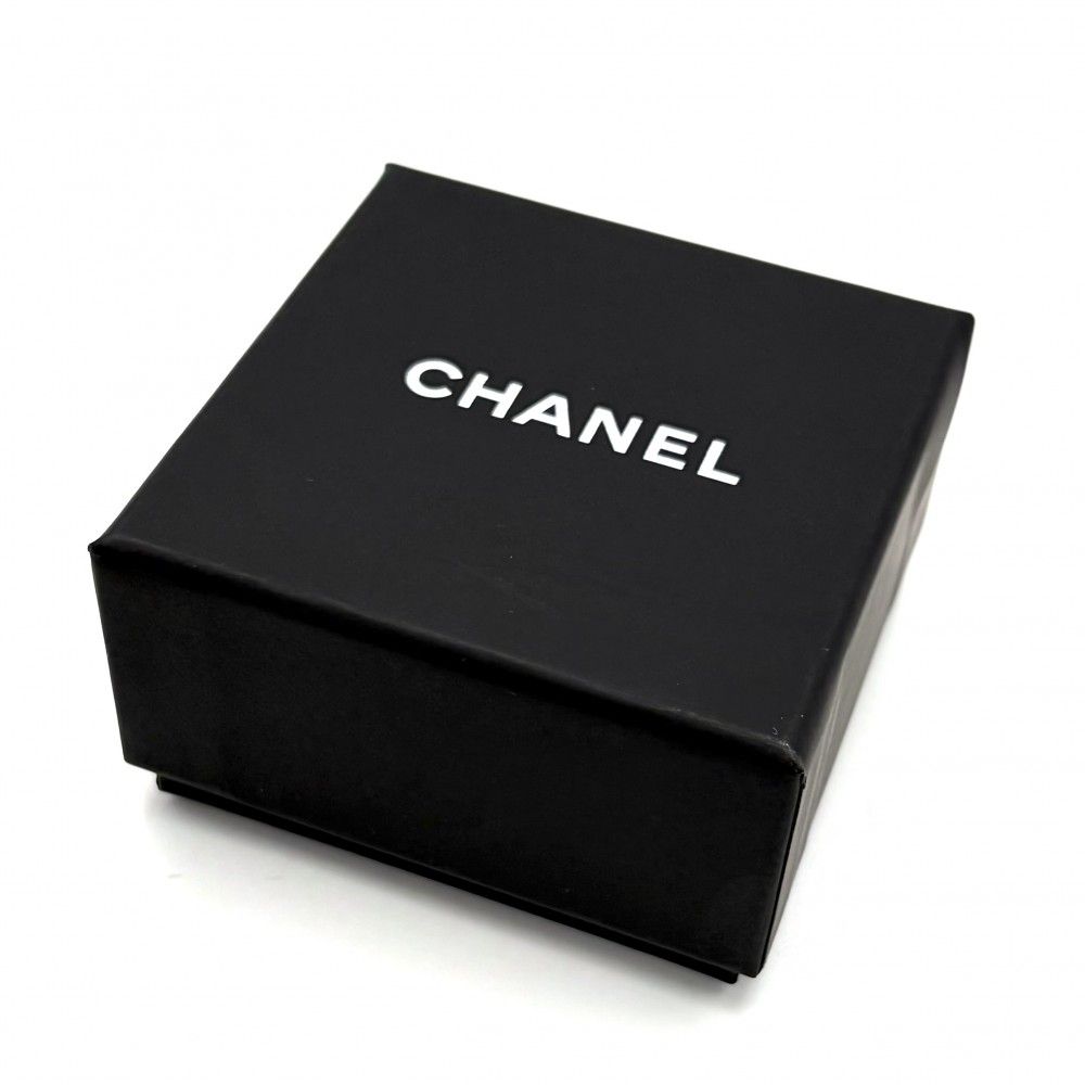 Chanel Earrings CC Logo Rhinestone Gold — view 9