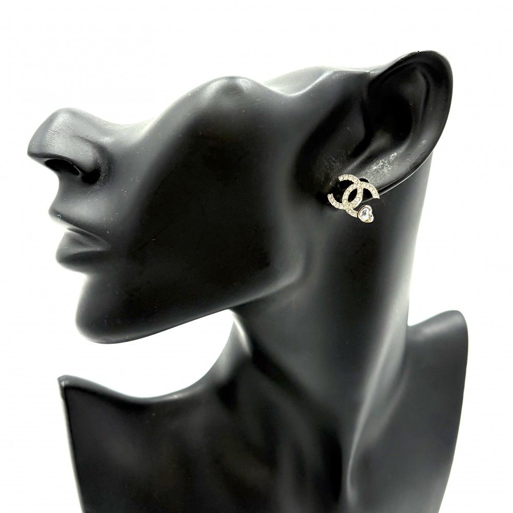 Chanel Earrings CC Logo Rhinestone Gold — view 2
