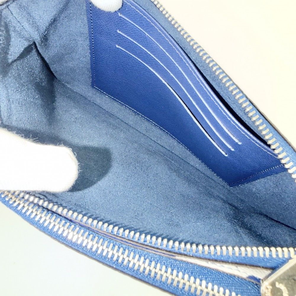 Louis Vuitton Shoulder Bag Monogram Giant LV Escale Pochette Double — view 5