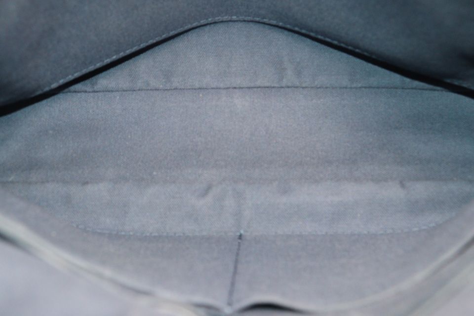 Louis Vuitton Damier Infini District MM Leather Shoulder — view 7