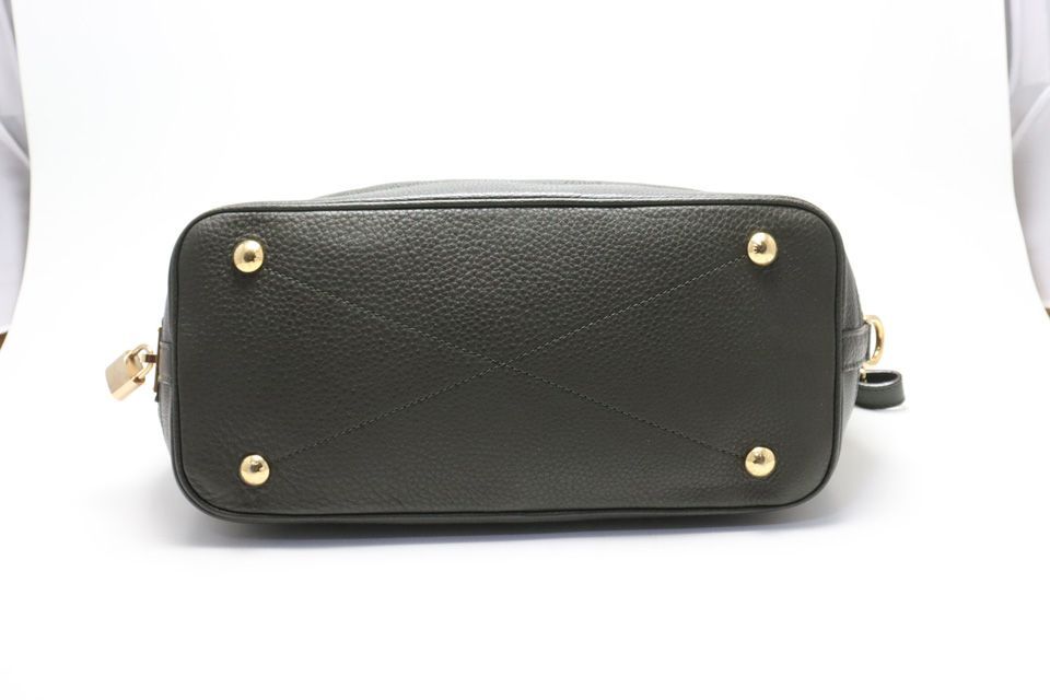 Louis Vuitton Mahina Stella PM Leather 2-Way Handbag — view 3