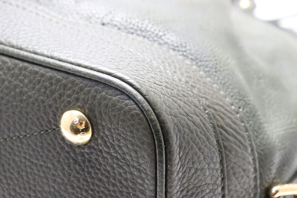 Louis Vuitton Mahina Stella PM Leather 2-Way Handbag — view 4
