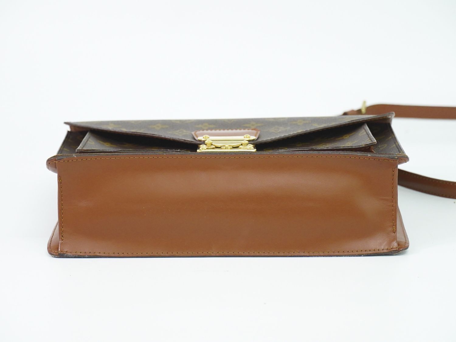 Louis Vuitton LV Monceau Monogram 2-Way Shoulder Bag Brown — view 3