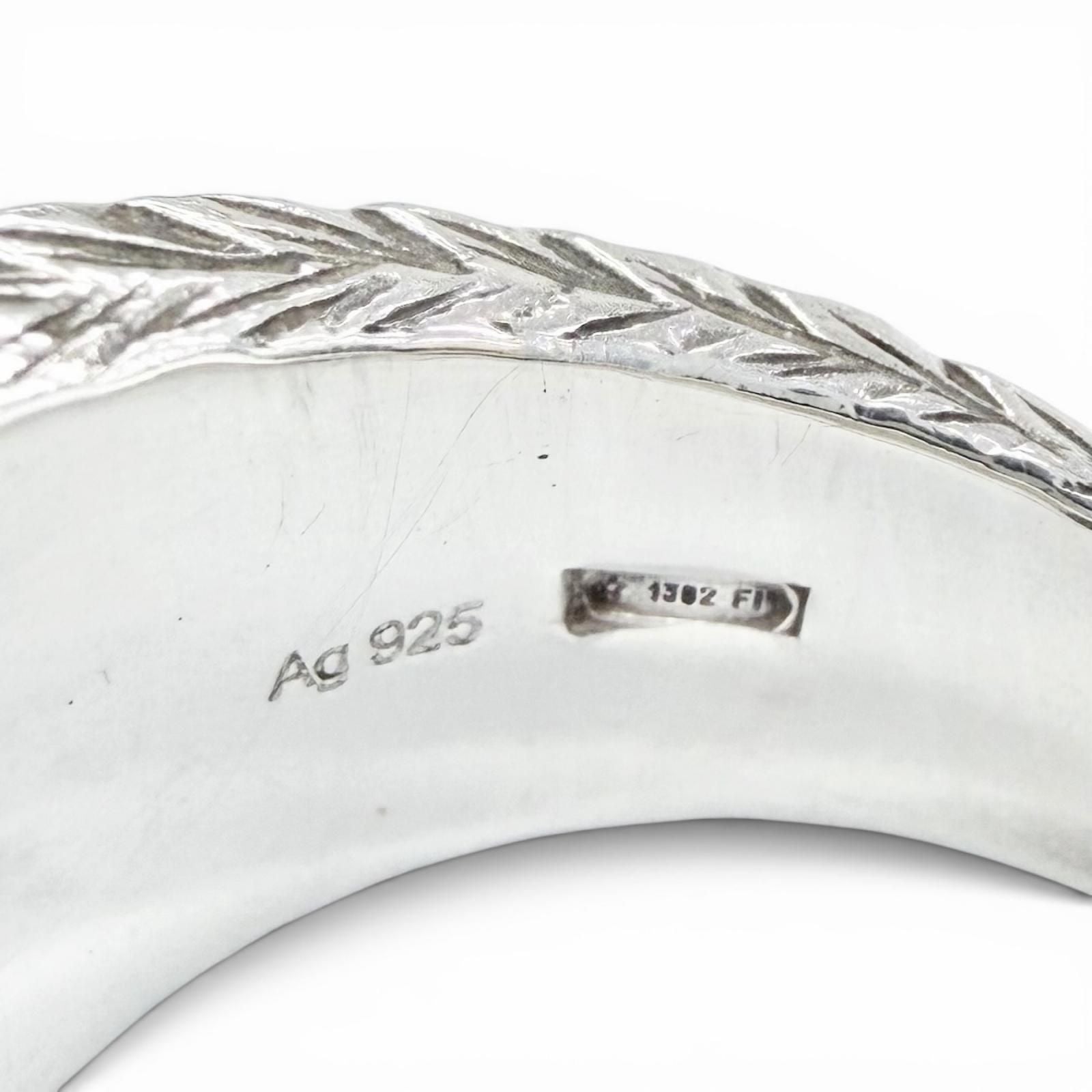 Gucci Interlocking Arabesque Ring