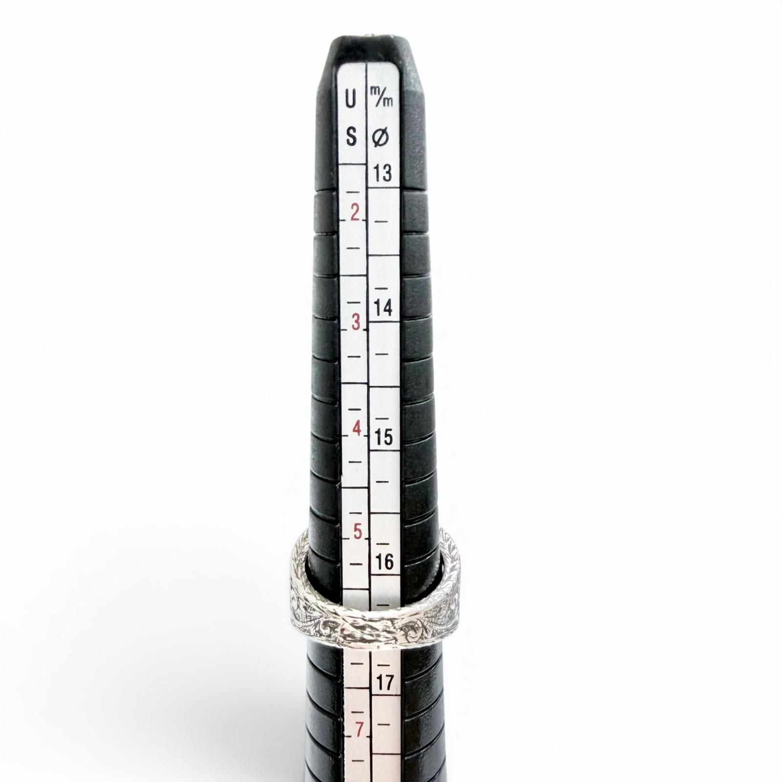 Gucci Interlocking Arabesque Ring — view 9