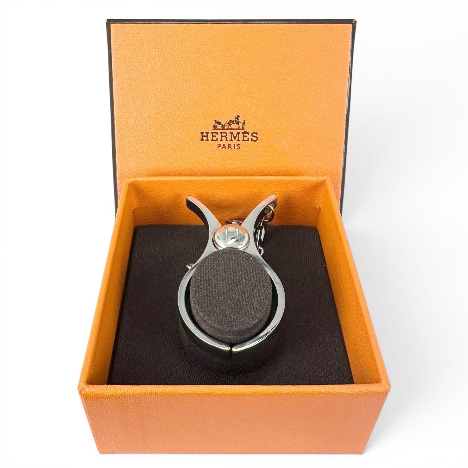 Hermes Filou Logo Glove Holder Strap Silver Gloves — view 2