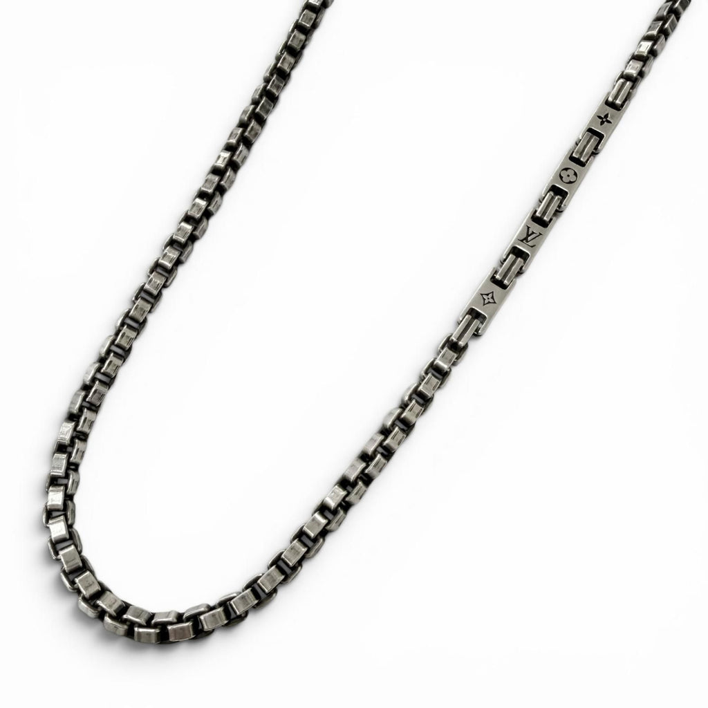 Louis Vuitton Necklace LV Terra Monogram Chain Silver