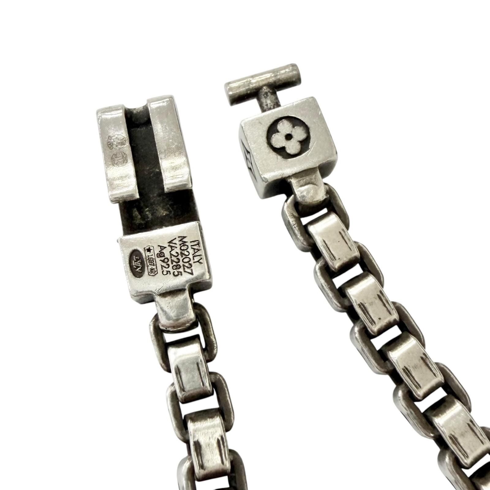Louis Vuitton Necklace LV Terra Monogram Chain Silver — view 5