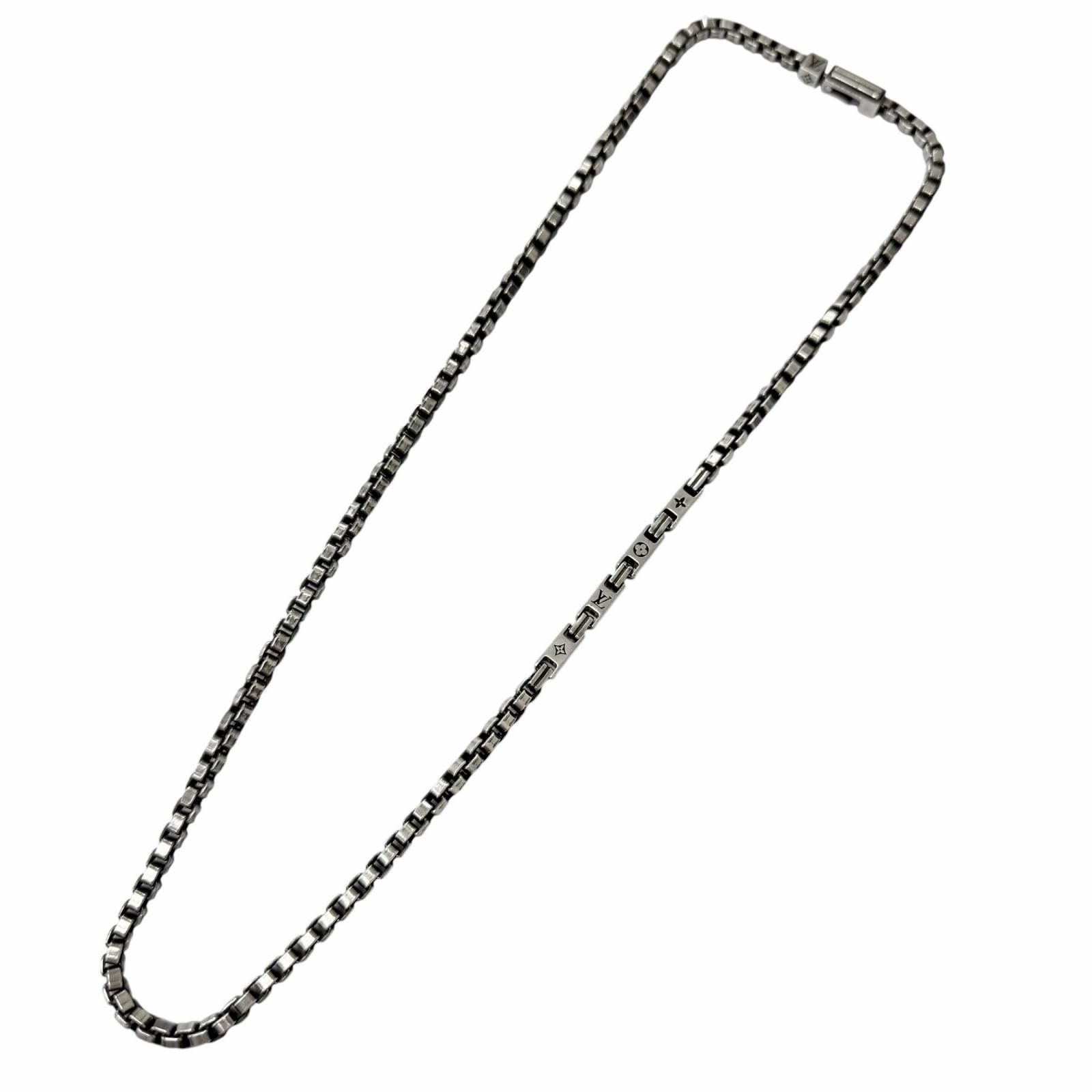 Louis Vuitton Necklace LV Terra Monogram Chain Silver — view 3